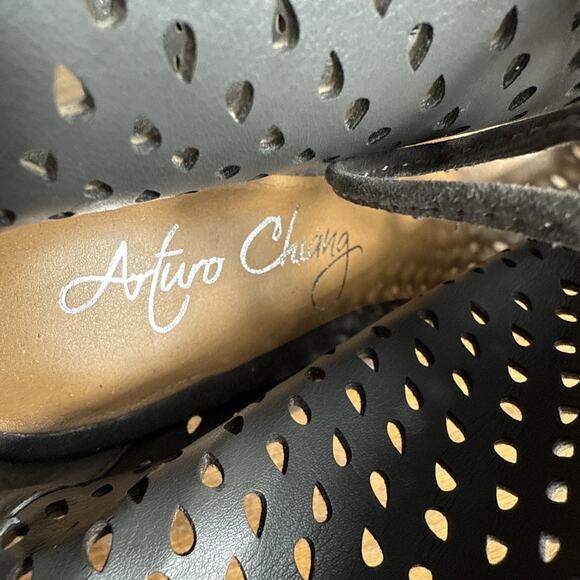 Grey Suede Chunky Heels Size 7 NWOB Perforated Lace Up Sandals Arturo Chiang - Picture 8 of 9